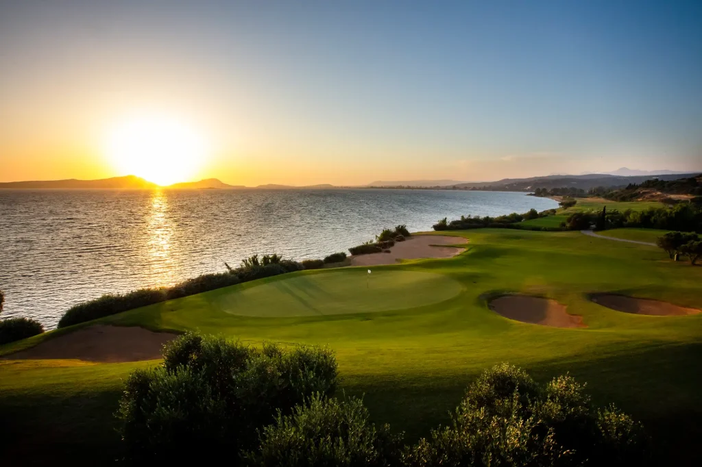 costa-navarino